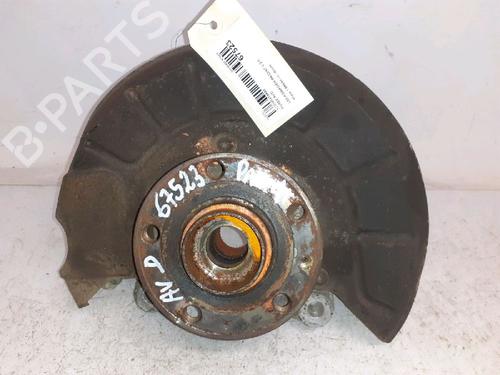 Fusee rechts voor VW PASSAT B6 Variant (3C5) 2.0 TDI 16V (140 hp) 30424809