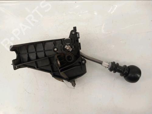 gear-lever-citroen-jumpy-ii-van-2007-2008-2009-2010-2011-2012-2013-2014-2015-2016-32226129 main image