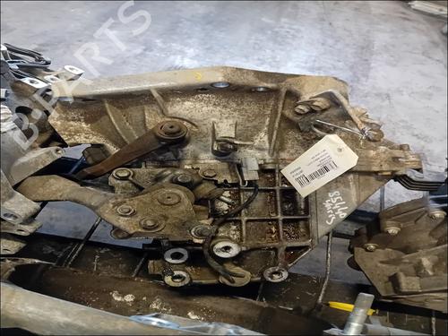 Used Gearbox Gearbox TOYOTA YARIS (_P9_) 1.0 VVT-i (KSP90_, KSP90R) (69 hp) 33534203 33534203