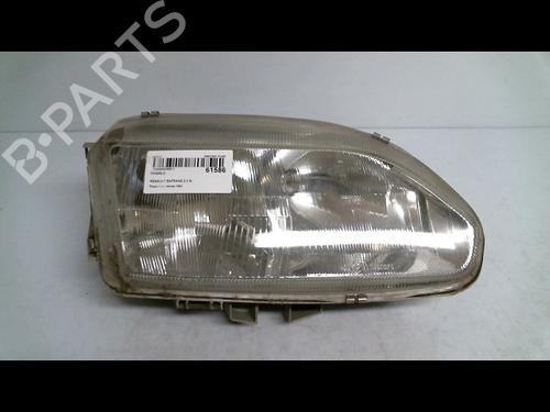 Used Right headlight RENAULT SAFRANE I (B54_) 2.2 (B543) (137 hp) 30433294