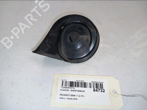 Used Horn PEUGEOT 2008 I (CU_) 1.2 PureTech 82 (82 hp) 31142540
