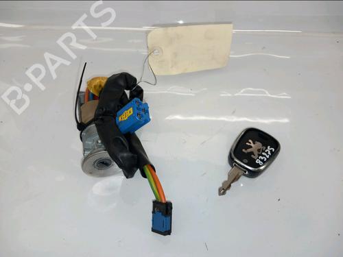 Used Ignition barrel PEUGEOT 206 Hatchback (2A/C) 1.9 D (69 hp) 30420545