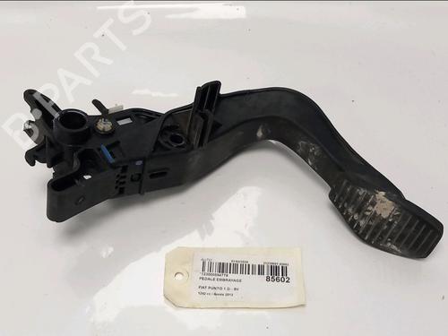 Used Clutch pedal Clutch pedal FIAT PUNTO (199_) 1.2 (199AXZ1A, 199BXZ1A) (69 hp) 33867111 33867111