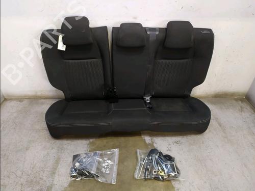 Sæde Bagtil PEUGEOT 208 I (CA_, CC_) 1.2 VTI 82 (82 hp) 33111715