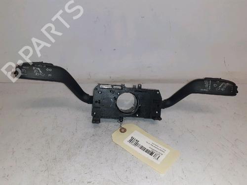 Used Steering column stalk SKODA ROOMSTER (5J7) 1.9 TDI (105 hp) 30430617