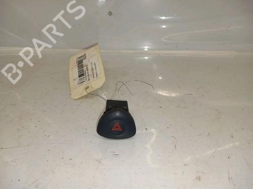 Used Warning switch RENAULT CLIO II (BB_, CB_) 1.5 dCi (BB3N, CB3N) (84 hp) 30428847