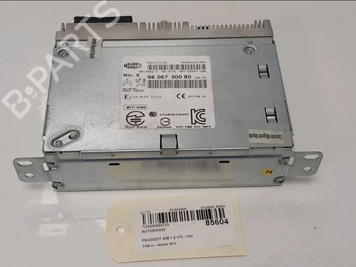 Used Radio Radio PEUGEOT 208 I (CA_, CC_) 1.2 VTI 82 (82 hp) 33867130 33867130