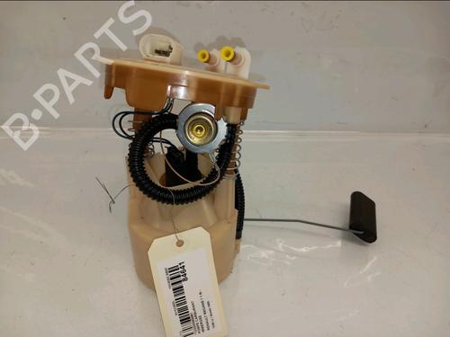 Used Fuel pump RENAULT MEGANE I (BA0/1_) 1.6 16V (BA04, BA0B, BA11, BA1J, BA16, BA19, BA1K, BA1V,... (107 hp) 30716840