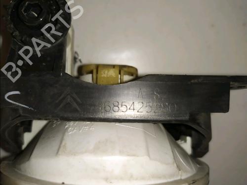 Left front fog light CITROËN C3 II (SC_) 1.2 VTi 82 | BP36152928C30 - Image 3