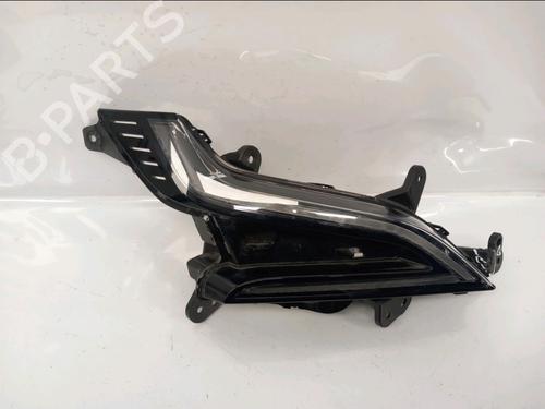 Farol diurno direito RENAULT MEGANE E-TECH SUV EV60 (BNJ1) (218 hp) 31868003