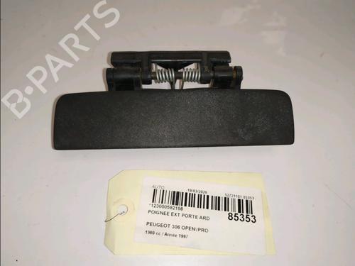 Used Rear right exterior door handle Rear right exterior door handle PEUGEOT 306 Hatchback (7A, 7C, N3, N5) [1993-2003] 33814672 33814672
