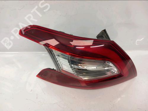 Used Left taillight PEUGEOT 308 II (LB_, LP_, LW_, LH_, L3_) 1.6 HDi (92 hp) 32007524