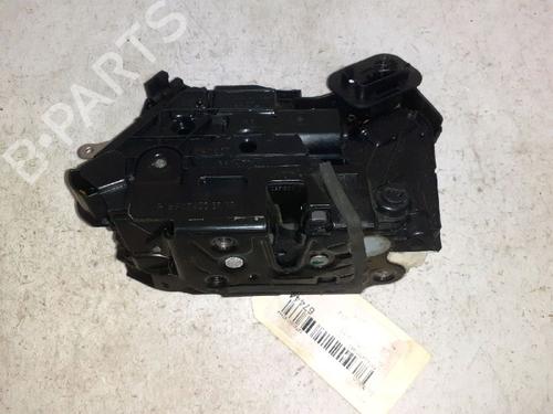 Høyre bak lås VW POLO V (6R1, 6C1) 1.2 (60 hp) 30413911