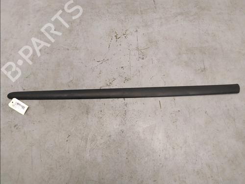 Used Door moulding trim Door moulding trim PEUGEOT 206+ (2L_, 2M_) 1.4 HDi eco 70 (68 hp) 40278271 40278271
