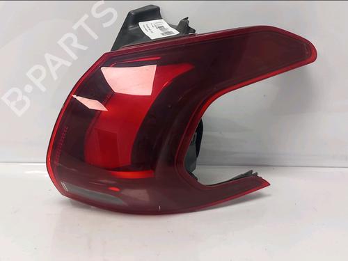 Used Right taillight Right taillight 37710391 37710391