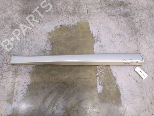 Used Front left panel RENAULT MEGANE III Hatchback (BZ0/1_, B3_) 1.6 dCi (BZ00, BZ12, BZ13) (130 hp) 30418341