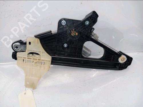 Lève-vitre arrière droit RENAULT MEGANE E-TECH SUV EV60 (BNJ1) (218 hp) 32007492