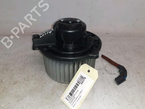 Used Heater blower motor TOYOTA COROLLA Verso (ZER_, ZZE12_, R1_) 2.0 D-4D (CUR10_, CUR10R) (116 hp) 30428459