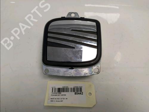 tailgate-handle-seat-altea-5p1-2004-2005-2006-2007-2008-2009-2010-2011-2012-2013-2014-2015-37291199 main image