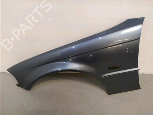 Used Left front fenders Left front fenders 37257253 37257253