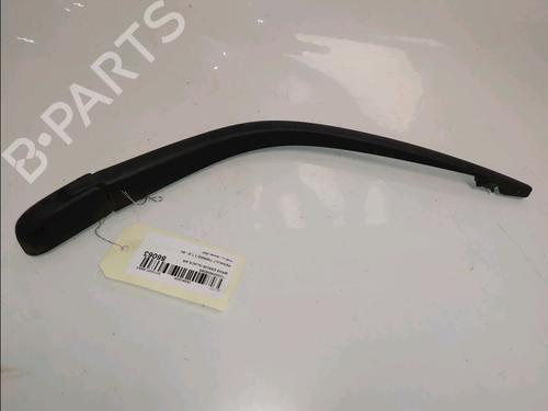 Used Rear windshield wiper arm Rear windshield wiper arm 36946415 36946415