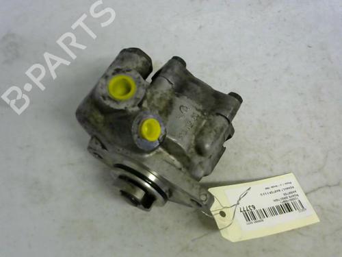 Used Steering pump RENAULT MASTER II Van (FD) 2.5 D (FD0A, FD0E, FD2E, FD3E) (80 hp) 30433250