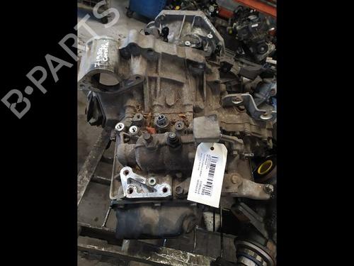Used Gearbox TOYOTA COROLLA Verso (_E12_) 2.0 D-4D (CDE120_, CDE120R) (90 hp) 30433587