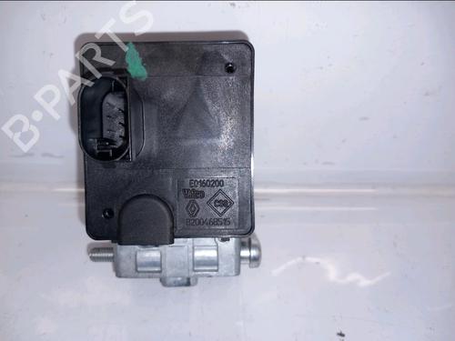 Rattlås /Tenningslås RENAULT SCÉNIC II (JM0/1_) 1.6 16V (JM1R) (112 hp) 30800477