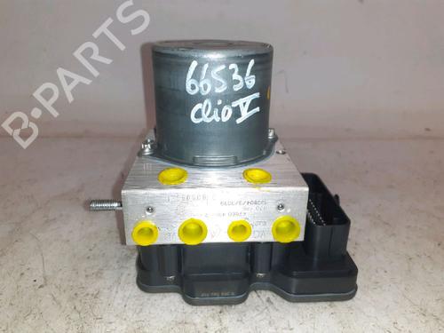 Used ABS pump RENAULT CLIO V (B7_) 1.3 TCe 130 (B7MF) (131 hp) 30421012
