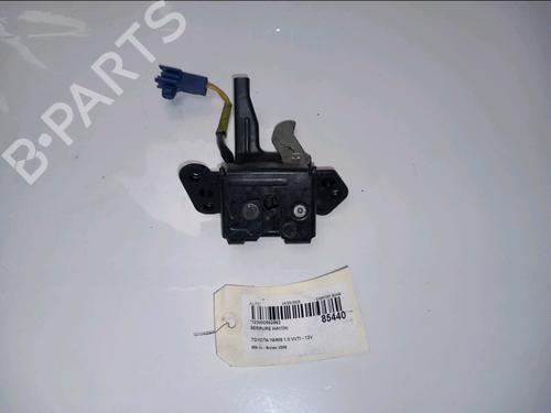 Used Tailgate lock Tailgate lock TOYOTA YARIS (_P9_) 1.0 VVT-i (KSP90_, KSP90R) (69 hp) 33713577 33713577