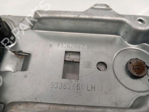 Front right window mechanism OPEL MERIVA A MPV (X03) 1.3 CDTI (E75) | BP30424348C23