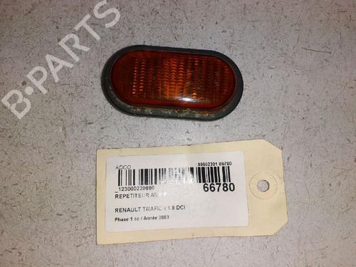 Used Right side indicator RENAULT TRAFIC II Bus (JL) 1.9 dCI 100 (JL0C, JL0K) (101 hp) 30429375