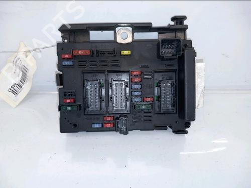 Caja reles / fusibles PEUGEOT 206 Hatchback (2A/C) 1.4 HDi eco 70 (68 hp) 30584520