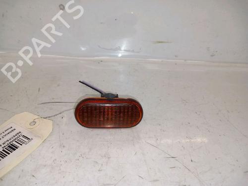 Venstre sideblink RENAULT CLIO II (BB_, CB_) 1.2 (BB0A, BB0F, BB10, BB1K, BB28, BB2D, BB2H, CB0A,... (58 hp) 30423954