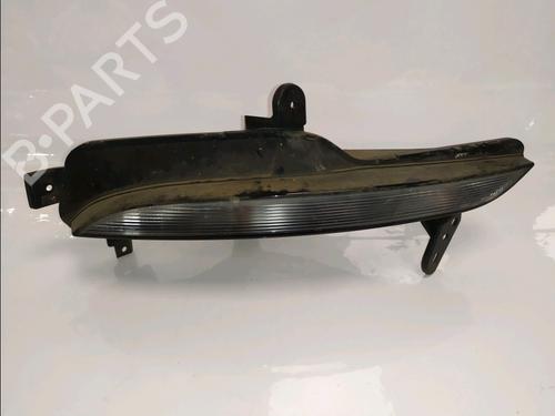 Used Right front indicator Right front indicator RENAULT MEGANE IV Hatchback (B9A/M/N_) 1.5 dCi 110 (B9A3) (110 hp) 33568440 33568440