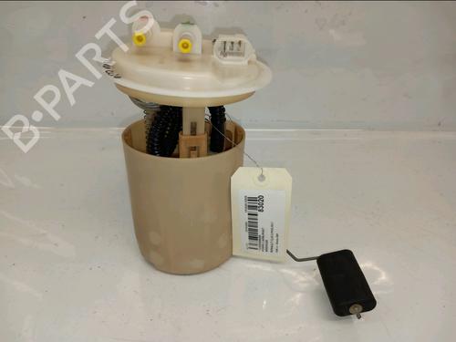 Used Fuel pump RENAULT CLIO II (BB_, CB_) 1.4 16V (B/CB0P, BB13) (98 hp) 30524545