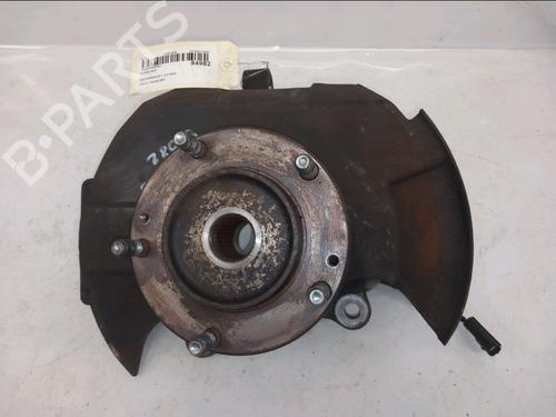 Used Right front steering knuckle KIA SORENTO I (JC) 2.5 CRDi 4WD (140 hp) 32488052