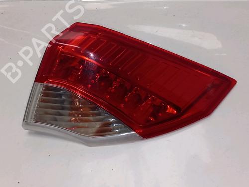 Used Right taillight Right taillight 37291222 37291222