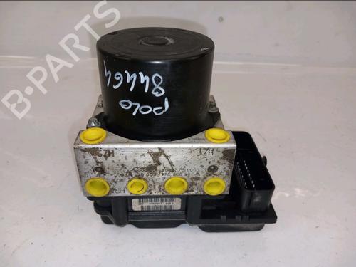Used ABS pump VW POLO IV (9N_, 9A_) 1.4 TDI (70 hp) 30869213