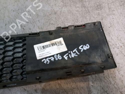 Grill FIAT 500 (312_) 1.2 (312AXA1A) | BP30415687C40 - Image 2