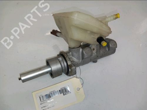 Used Brake master cylinder CITROËN C4 Coupe (LA_) 1.6 16V (109 hp) 30425778