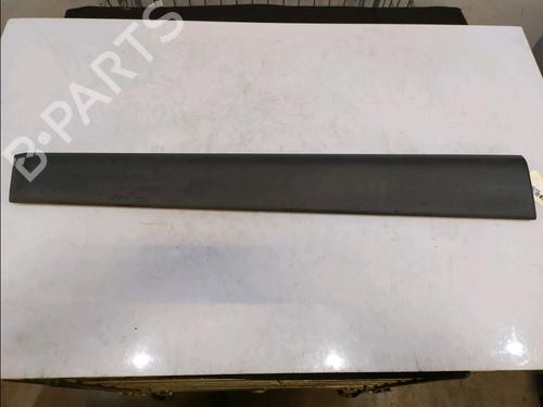 Verkleidung vorne links für DACIA LODGY (JS_) 1.2 TCe (JSAY, JSM0) (115 hp) 30530928