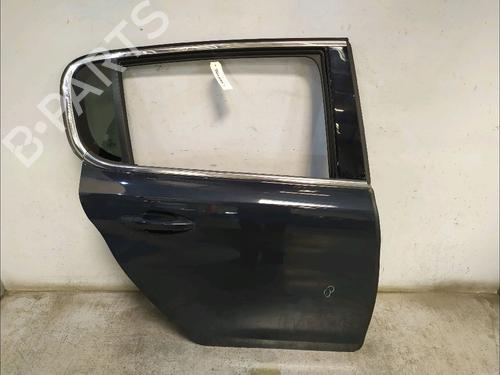 Dør højre bagtil Dør højre bagtil 30418376 30418376