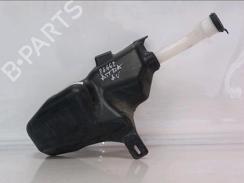 Used Windscreen washer tank Windscreen washer tank 39088337 39088337