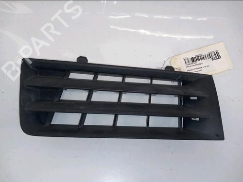 grille-renault-megane-ii-bm01_-cm01_-2001-2002-2003-2004-2005-2006-2007-2008-2009-2010-2011-2012-30423858 main image