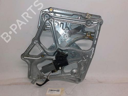 Alzavetro posteriore sinistro RENAULT AVANTIME (DE0_) 2.2 dCi (DE01) (150 hp) 30423177