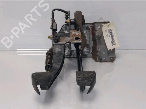 Used Clutch pedal Clutch pedal CITROËN C3 Pluriel (HB_) 1.4 HDi (68 hp) 33646447 33646447