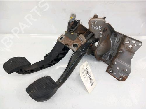 Koppelingspedaal CITROËN C3 I (FC_, FN_) 1.4 i (73 hp) 31304574