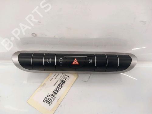 Used Warning switch SMART FORTWO Cabrio (451) 1.0 Turbo (451.432) (84 hp) 30433475