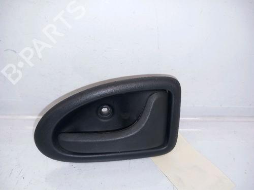 Høyre bak invendig håndtak RENAULT CLIO II (BB_, CB_) 1.5 dCi (B/CB3M) (64 hp) 30419202